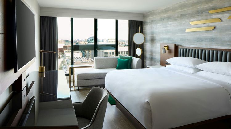 Ottawa Marriott Hotel Room