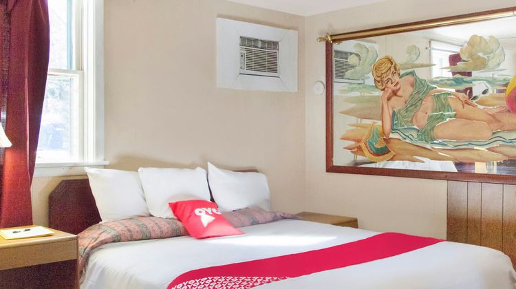 OYO Hotel Wilkes-Barre East Room