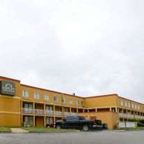 Copley Inn & Suites
