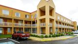 Copley Inn & Suites Exterior