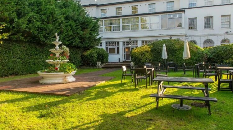 London Croydon Aerodrome Hotel Exterior
