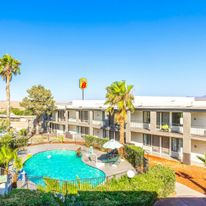 Townhouse Barstow On Rte 66