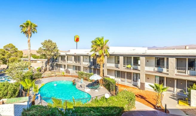 Townhouse Barstow On Rte 66 Exterior