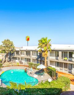 Townhouse Barstow On Rte 66