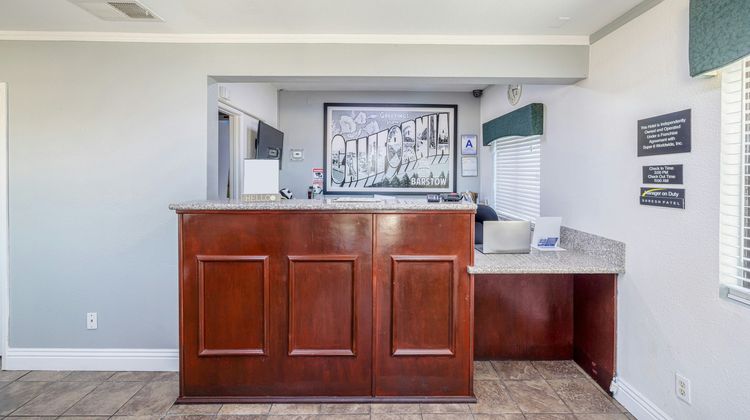 Townhouse Barstow On Rte 66 Lobby