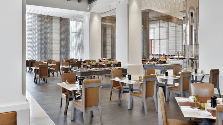 <b>JW Marriott Mumbai Sahar Restaurant</b>. Images powered by <a href="https://www.leonardoworldwide.com/" title="Leonardo Worldwide" target="_blank">Leonardo</a>.