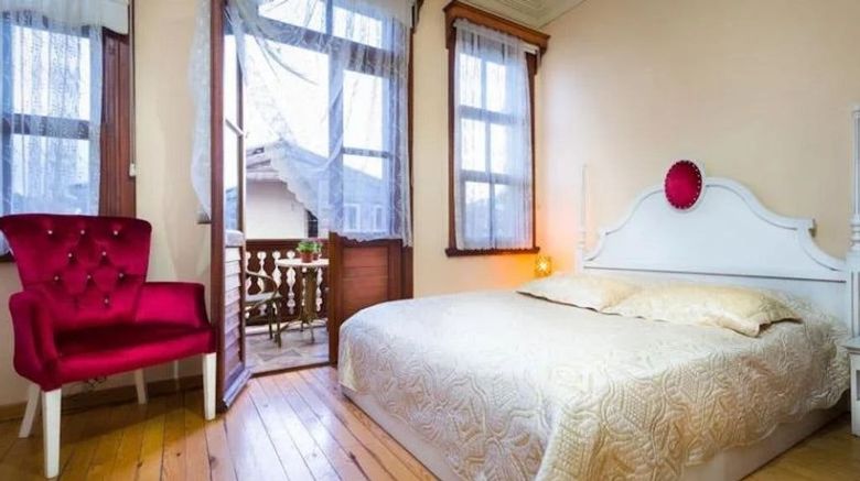 <b>Yali Butik Otel Room</b>. Images powered by <a href="https://www.leonardoworldwide.com/" title="Leonardo Worldwide" target="_blank">Leonardo</a>.