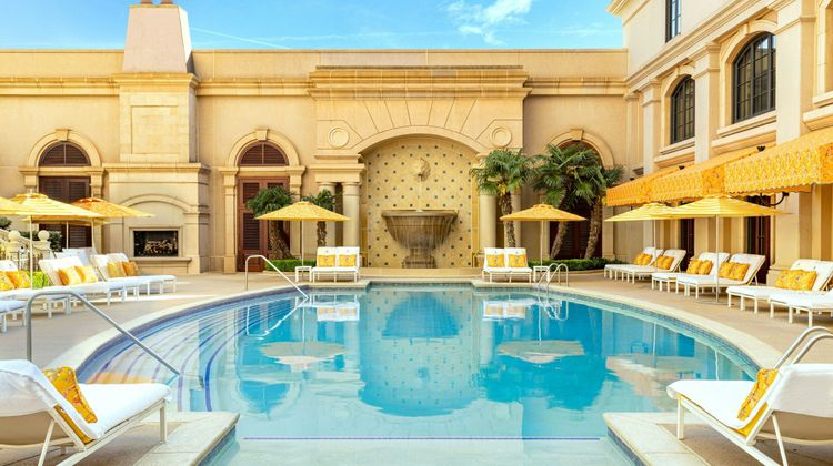 The St Regis Atlanta Pool