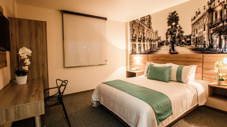 Hotel Mision Express Durango Room