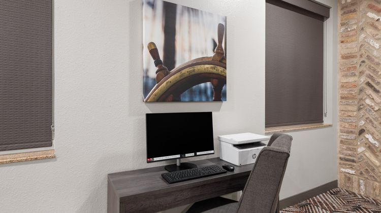 Candlewood Suites Mobile Downtown Other