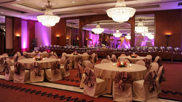 Eros Hotel New Delhi by IHG Ballroom