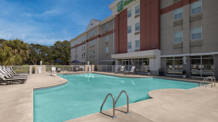 Holiday Inn Express Pool