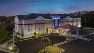 Holiday Inn Express