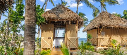 PrideInn Flamingo Beach Resort & Spa Exterior