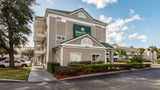HomeTowne Studios Orlando South Exterior