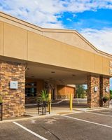 Crossroad Hotel & Event Center