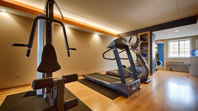 Crossroad Hotel & Event Center Health Club