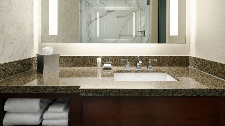 <b>Durham Marriott City Center Room</b>. Images powered by <a href="https://www.leonardoworldwide.com/" title="Leonardo Worldwide" target="_blank">Leonardo</a>.