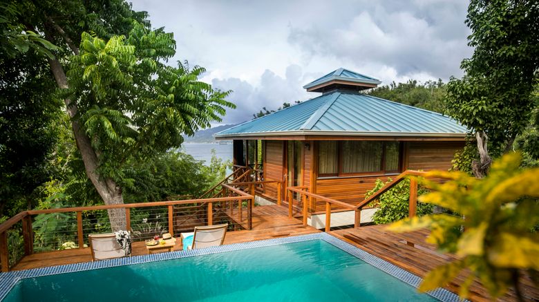 <b>Secret Bay Pool</b>. Images powered by <a href="https://www.leonardoworldwide.com/" title="Leonardo Worldwide" target="_blank">Leonardo</a>.