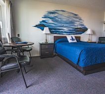 Lighthouse Cove Inn Room