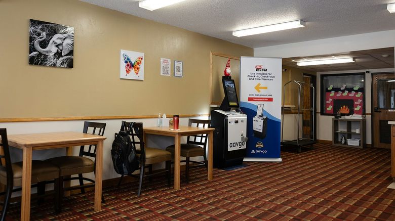 <b>Magnuson Hotel Ironwood Lobby</b>. Images powered by <a href="https://www.leonardoworldwide.com/" title="Leonardo Worldwide" target="_blank">Leonardo</a>.