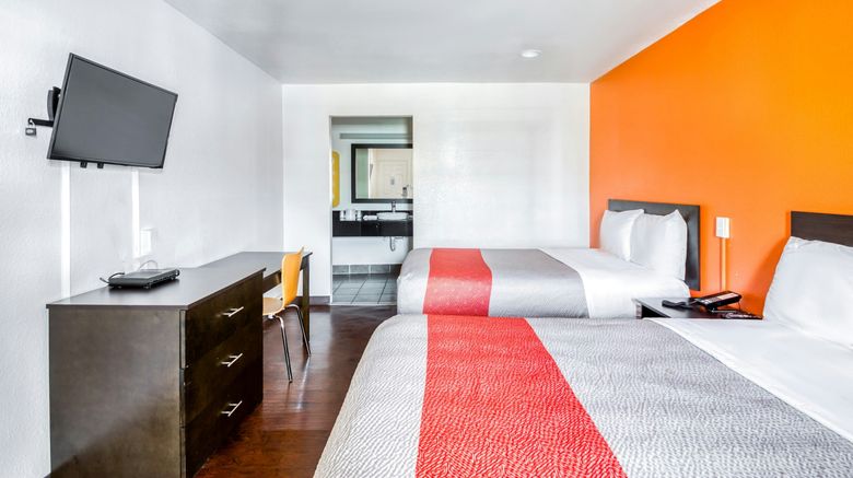 <b>OYO Hotel Baton Rouge East Room</b>. Images powered by <a href="https://www.leonardoworldwide.com/" title="Leonardo Worldwide" target="_blank">Leonardo</a>.