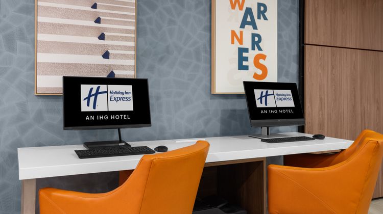 Holiday Inn Express Syracuse Fairgrounds Other