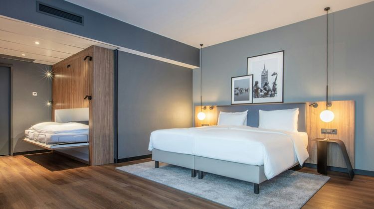 ScanHotels City Room