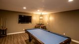 Grand View Lodge Room