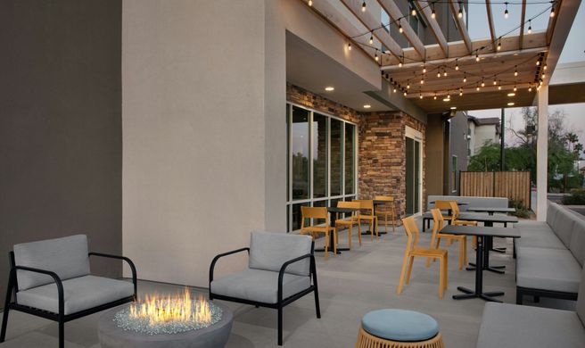 Home2 Suites Hilton Goodyear Exterior