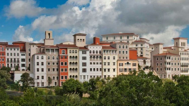 Hilton Vacation Club Eilan Resort & Spa Exterior