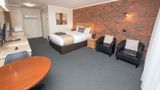 Australian Settlers Motor Inn Room