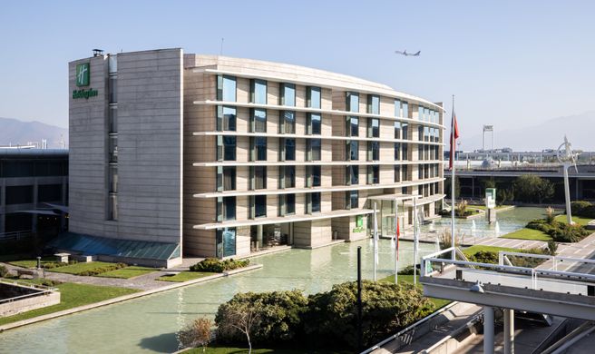 Holiday Inn Santiago Airport Exterior
