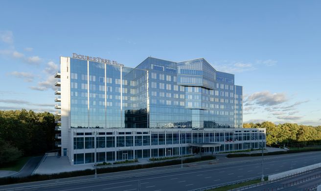 DoubleTree by Hilton Moscow Vnukovo Arpt Exterior