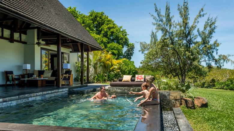 <b>Four Seasons Mauritius at Anahita Pool</b>. Images powered by <a href="https://www.leonardoworldwide.com/" title="Leonardo Worldwide" target="_blank">Leonardo</a>.