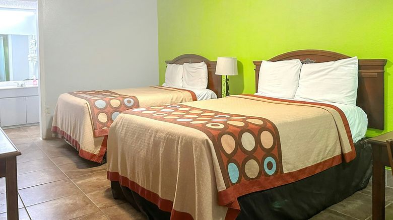 <b>Hickory House Inn Room</b>. Images powered by <a href="https://www.leonardoworldwide.com/" title="Leonardo Worldwide" target="_blank">Leonardo</a>.