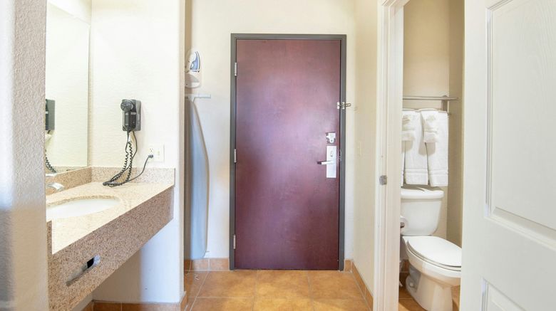 <b>OYO Townhouse Clute Lake Jackson Room</b>. Images powered by <a href="https://www.leonardoworldwide.com/" title="Leonardo Worldwide" target="_blank">Leonardo</a>.