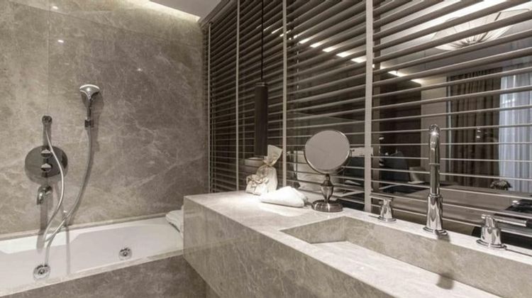 Noble22 Suites Suite