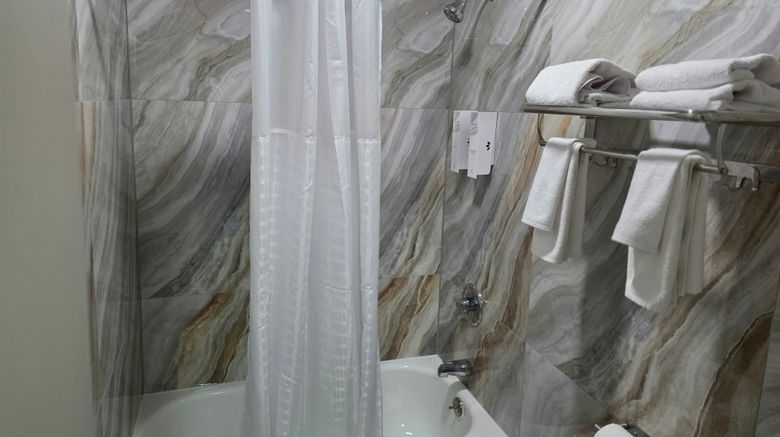 <b>Red Roof Inn Green Brook - Somerset Room</b>. Images powered by <a href="https://www.leonardoworldwide.com/" title="Leonardo Worldwide" target="_blank">Leonardo</a>.