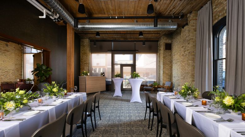 <b>Hewing Hotel Meeting</b>. Images powered by <a href="https://www.leonardoworldwide.com/" title="Leonardo Worldwide" target="_blank">Leonardo</a>.