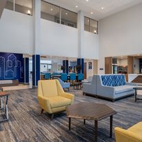 Holiday Inn Express & Suites Linden