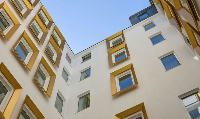 Motel One Wien-Staatsoper Exterior
