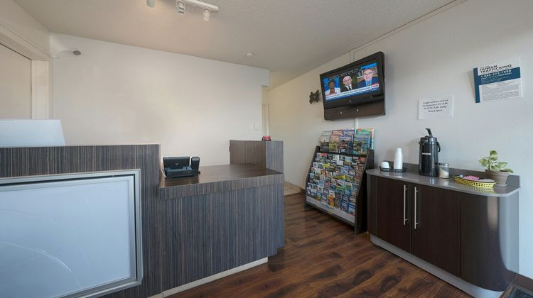 OYO Hotel St Helens OR Lobby