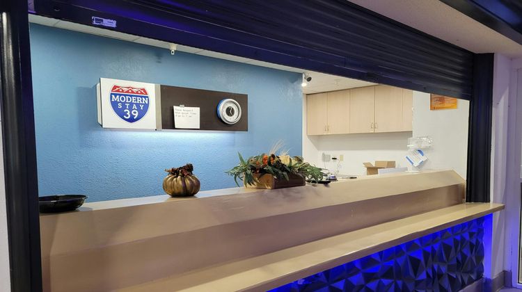 Modern Stay 39 Lakeview By OYO Lobby