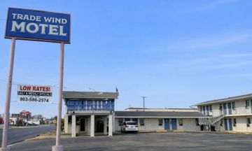 Trade Wind Motel