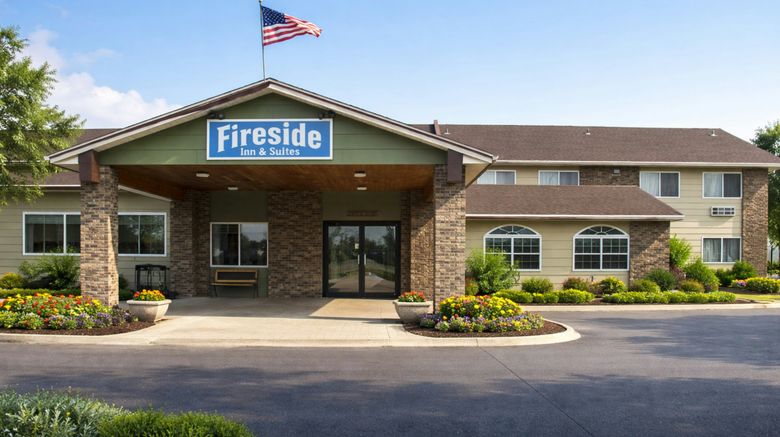 <b>Fireside Inn and Suites Exterior</b>. Images powered by <a href="https://www.leonardoworldwide.com/" title="Leonardo Worldwide" target="_blank">Leonardo</a>.