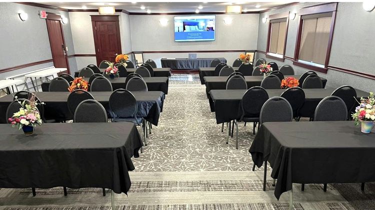 Fireside Inn and Suites Meeting