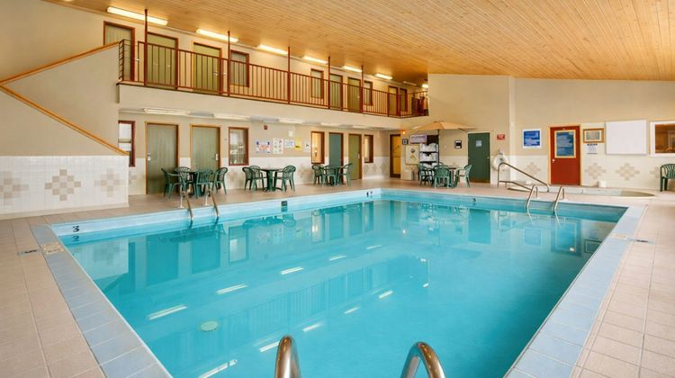 Fireside Inn and Suites Pool