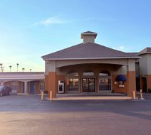 Aloha Inn McAllen Airport Exterior