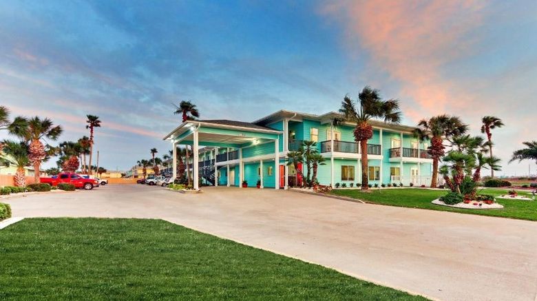 <b>Island Hotels Exterior</b>. Images powered by <a href="https://www.leonardoworldwide.com/" title="Leonardo Worldwide" target="_blank">Leonardo</a>.
